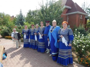 Дорожим донскими традициями